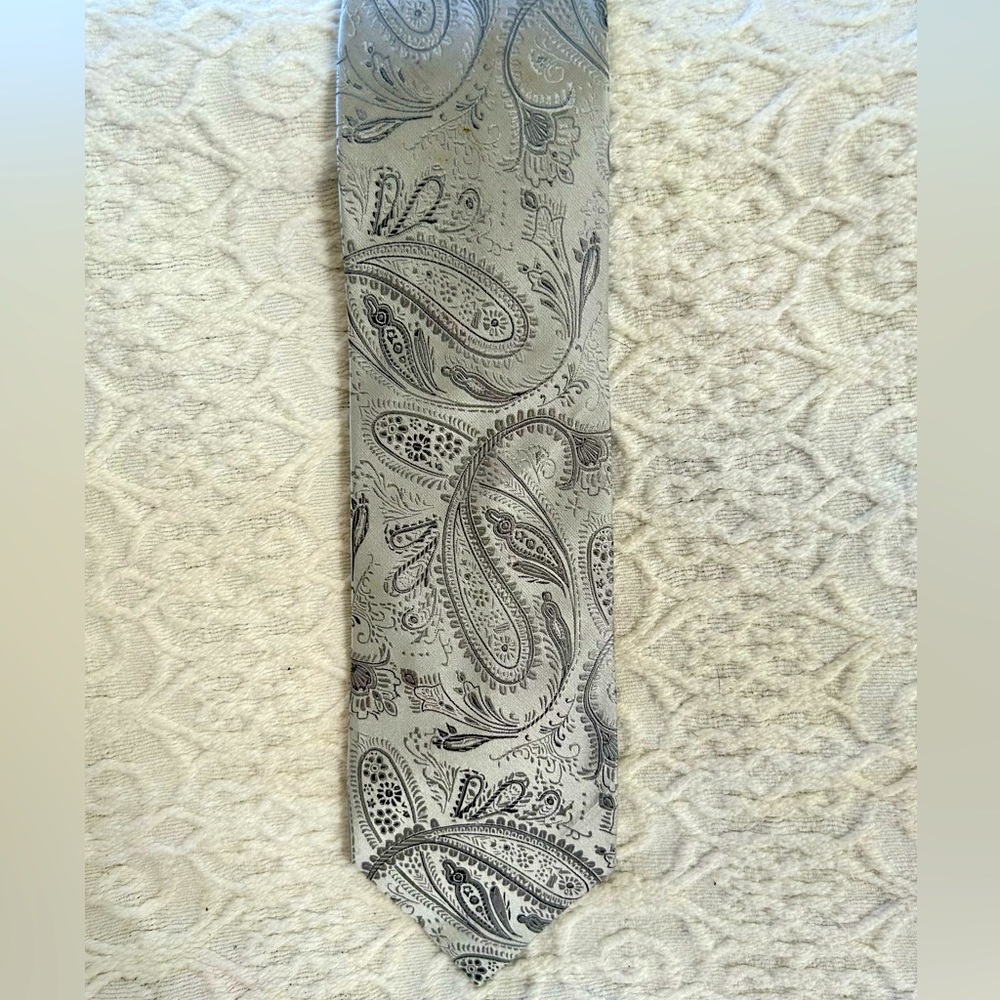 Croft & Barrow Tie 100% silk